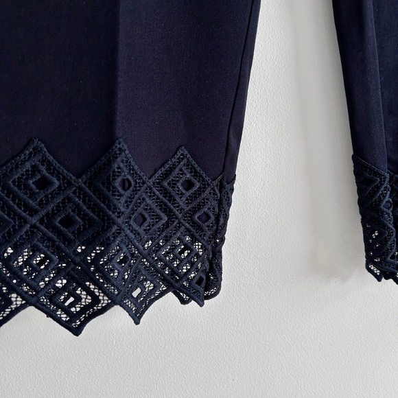 Laura Petites City Fit Lace Trim Pants Navy Straight Cut Stretch Size 6 - Picture 6 of 10